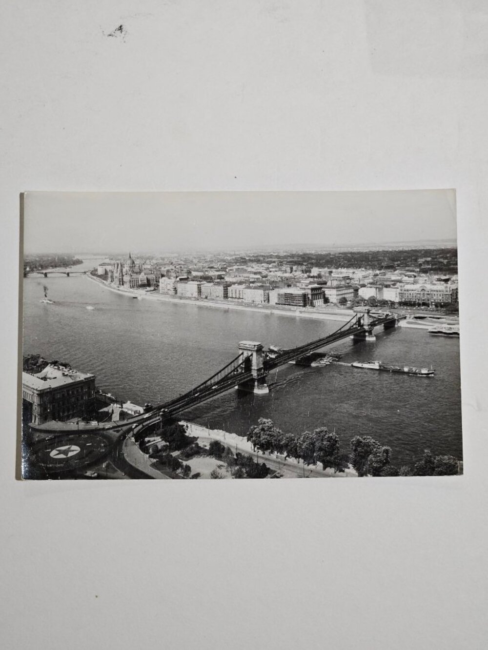 Széchenyi Chain Bridge spanning the Danube River in Budapest Hungary Postcard